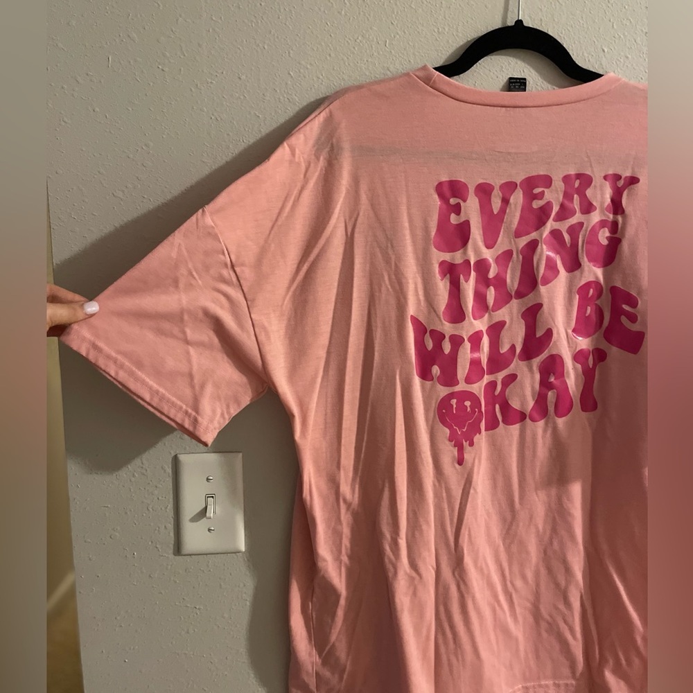 A5 -289 SHEIN lt pink everything will be okay short sleeve tee t shirt size LG